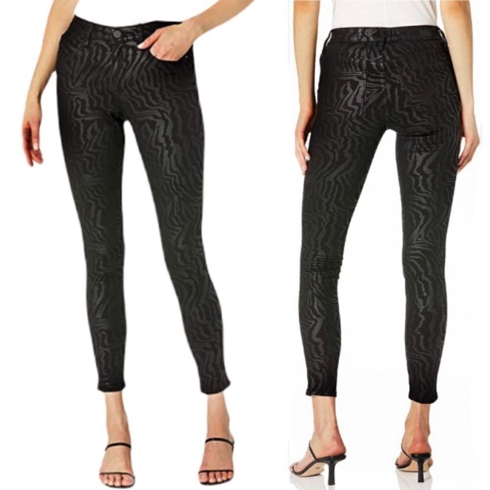 SKINNY GIRL Black High Rise Skinny Jeans!